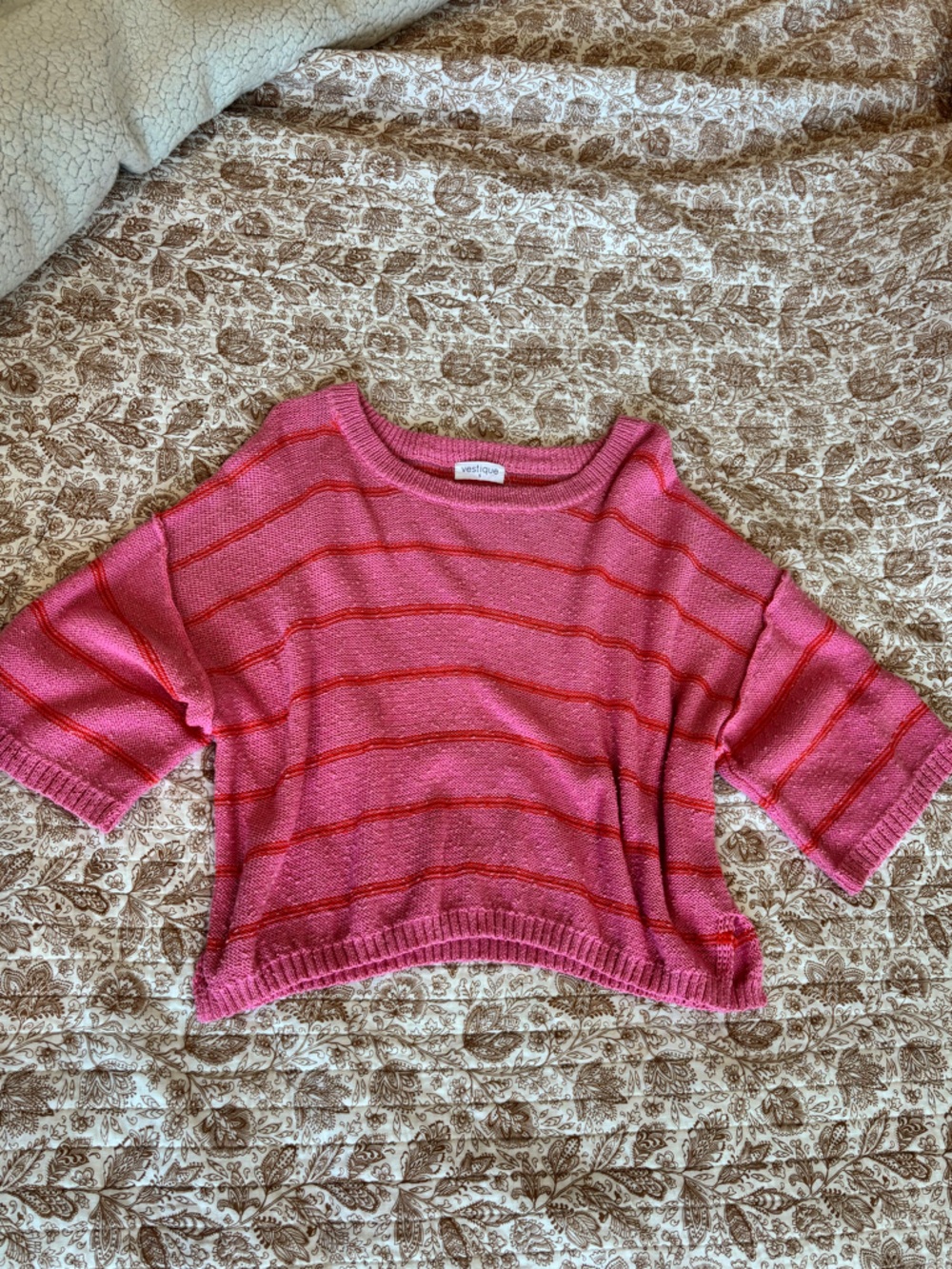 Vestique Striped Top
